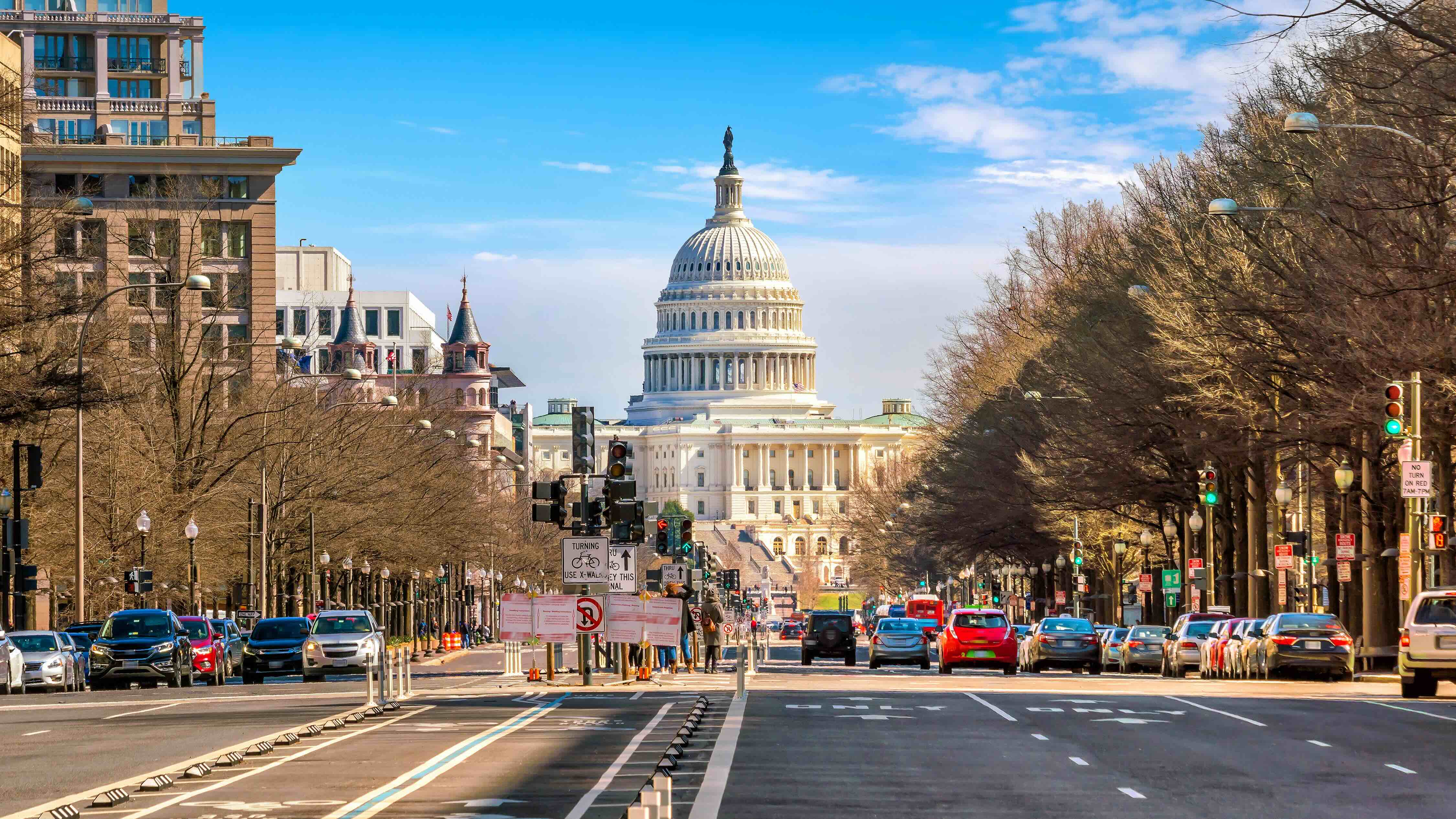 Land an Internship in Washington D.C. Without Putting Your Degree on Pause-image